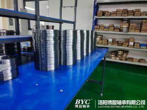 YRT轉(zhuǎn)臺(tái)軸承常見的損傷有哪些呢